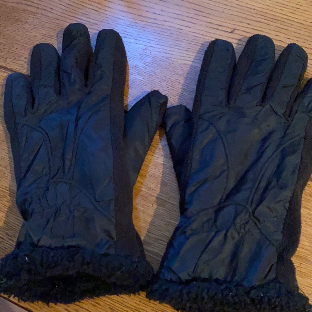 Winter gloves